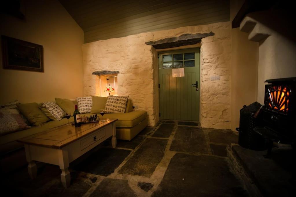 Fermoyle Properties Carleys Cottage Fanore Exterior photo