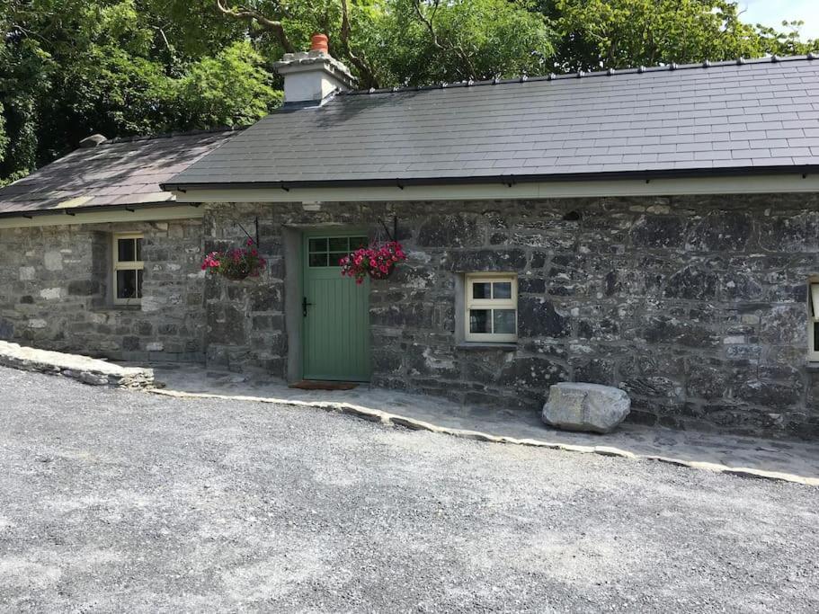 Fermoyle Properties Carleys Cottage Fanore Exterior photo