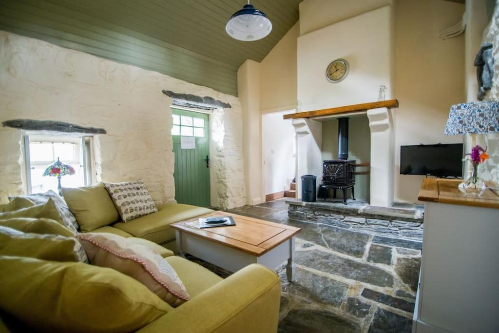 Fermoyle Properties Carleys Cottage Fanore Exterior photo